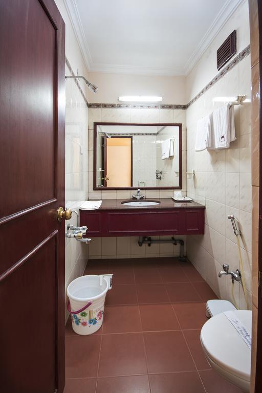 Rr Residency Hotell Kodaikanal Exteriör bild